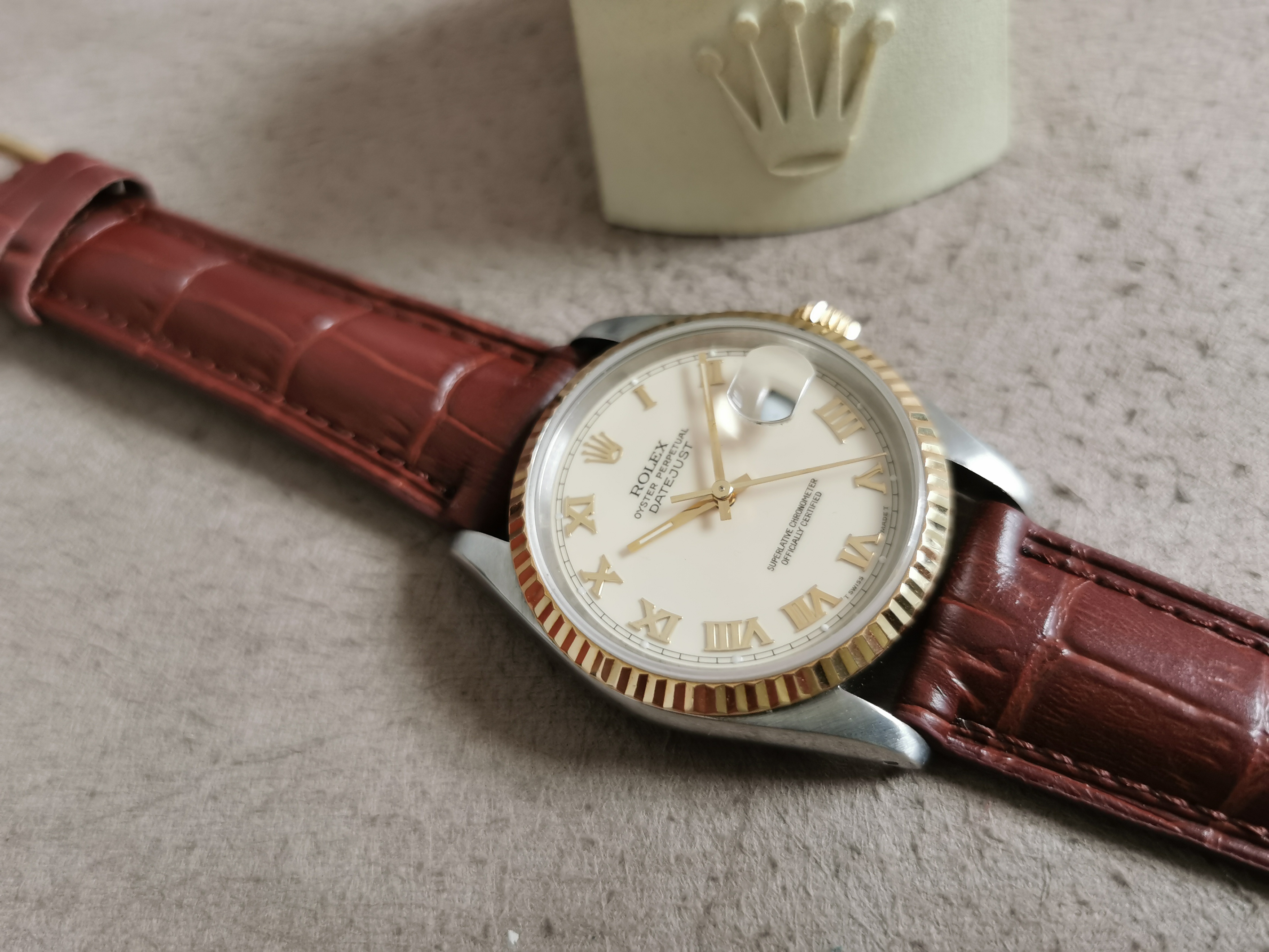 how to adjust time rolex datejust