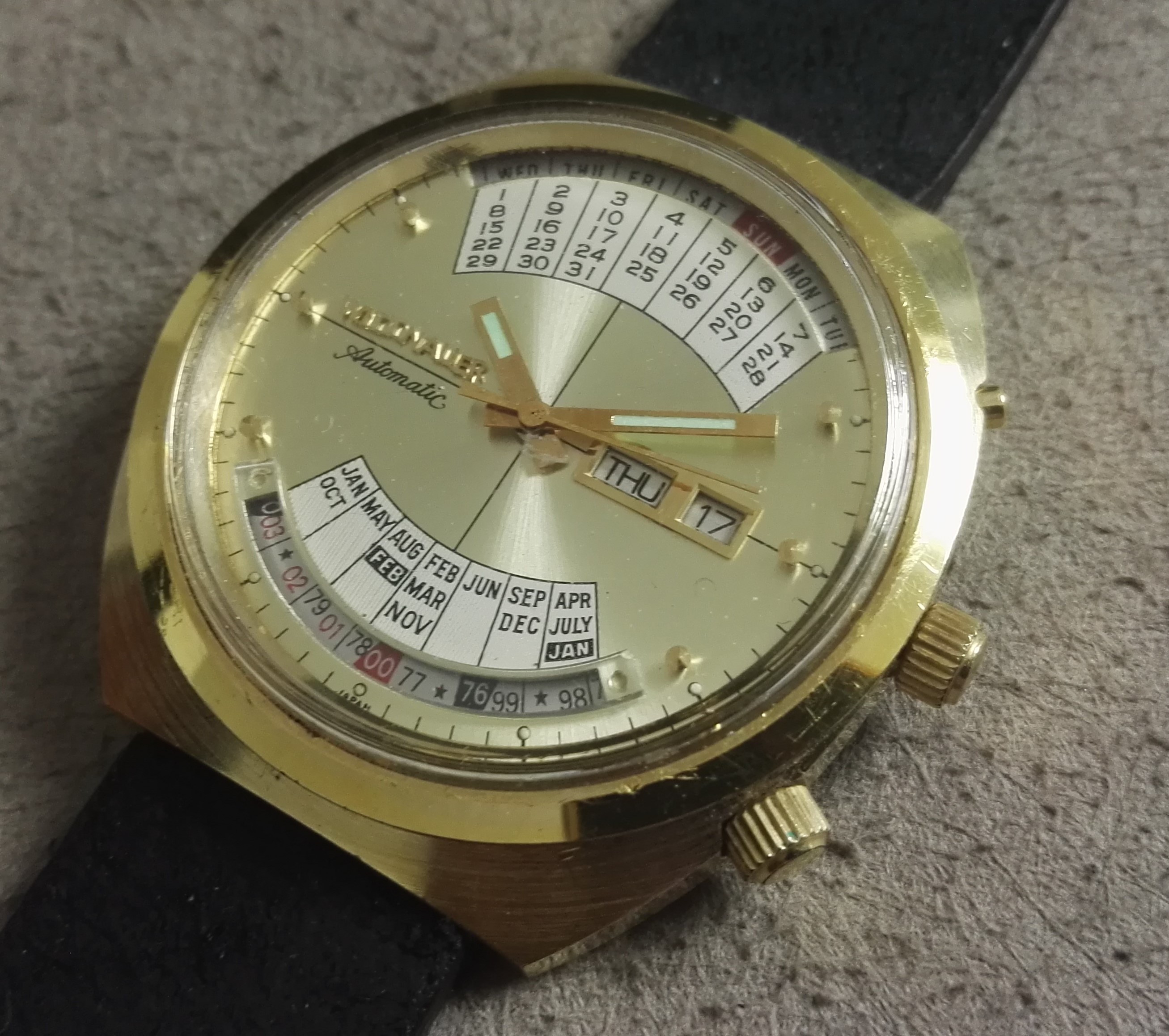 Wittnauer 2002 Automatic Gold Dial Day-Date Calendar Watch | San Giorgio a Cremano