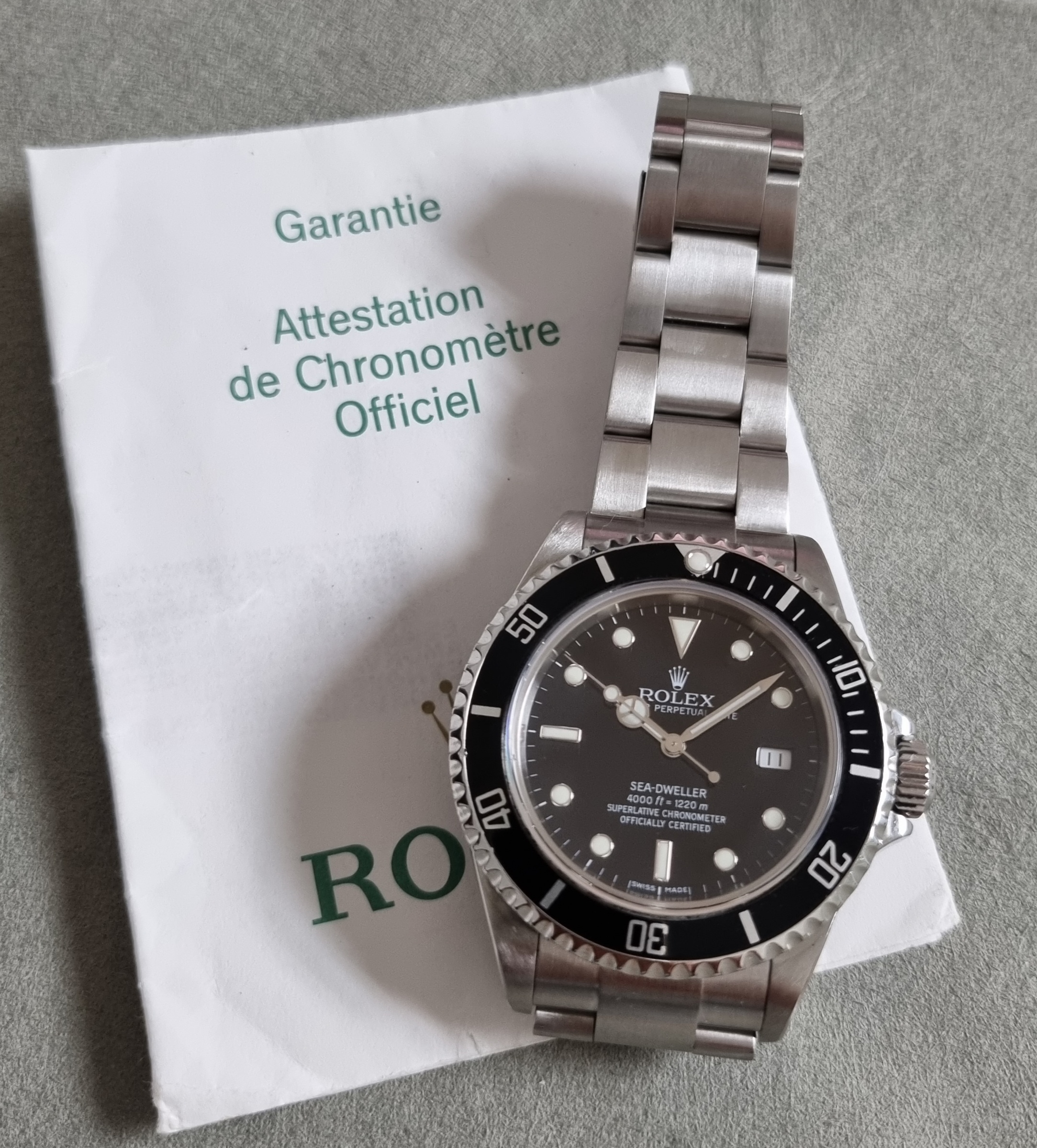 Rolex Sea-Dweller Sea-Dweller 40 Ref. 16600 “Serial F” No Hole Warranty Year 2004 | San Giorgio a Cremano