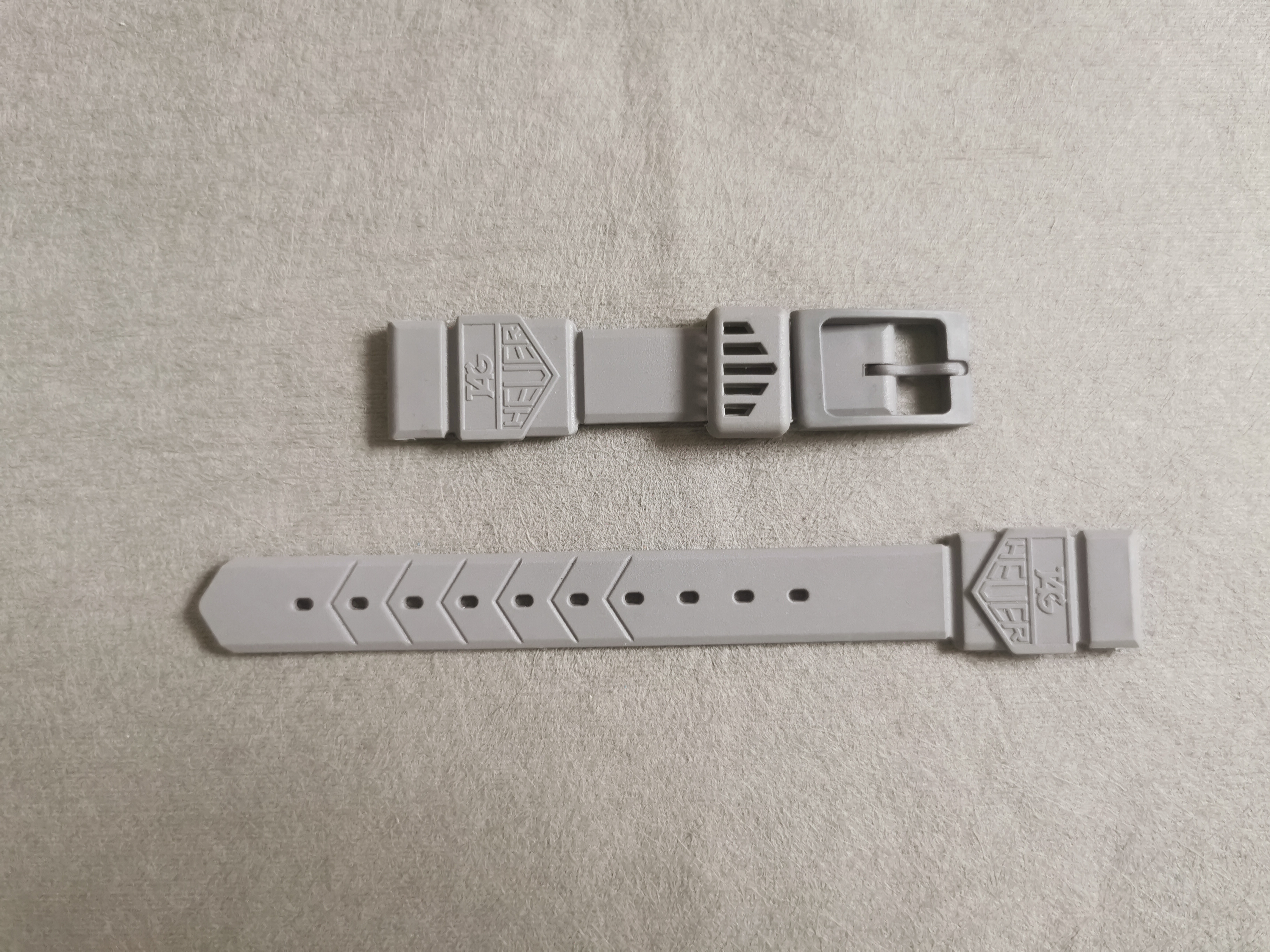 TAG Heuer Vintage 15-12 mm Rubber Watch Band Strap Grey for Midsize Formula 1 One Models Newoldstock | San Giorgio a Cremano