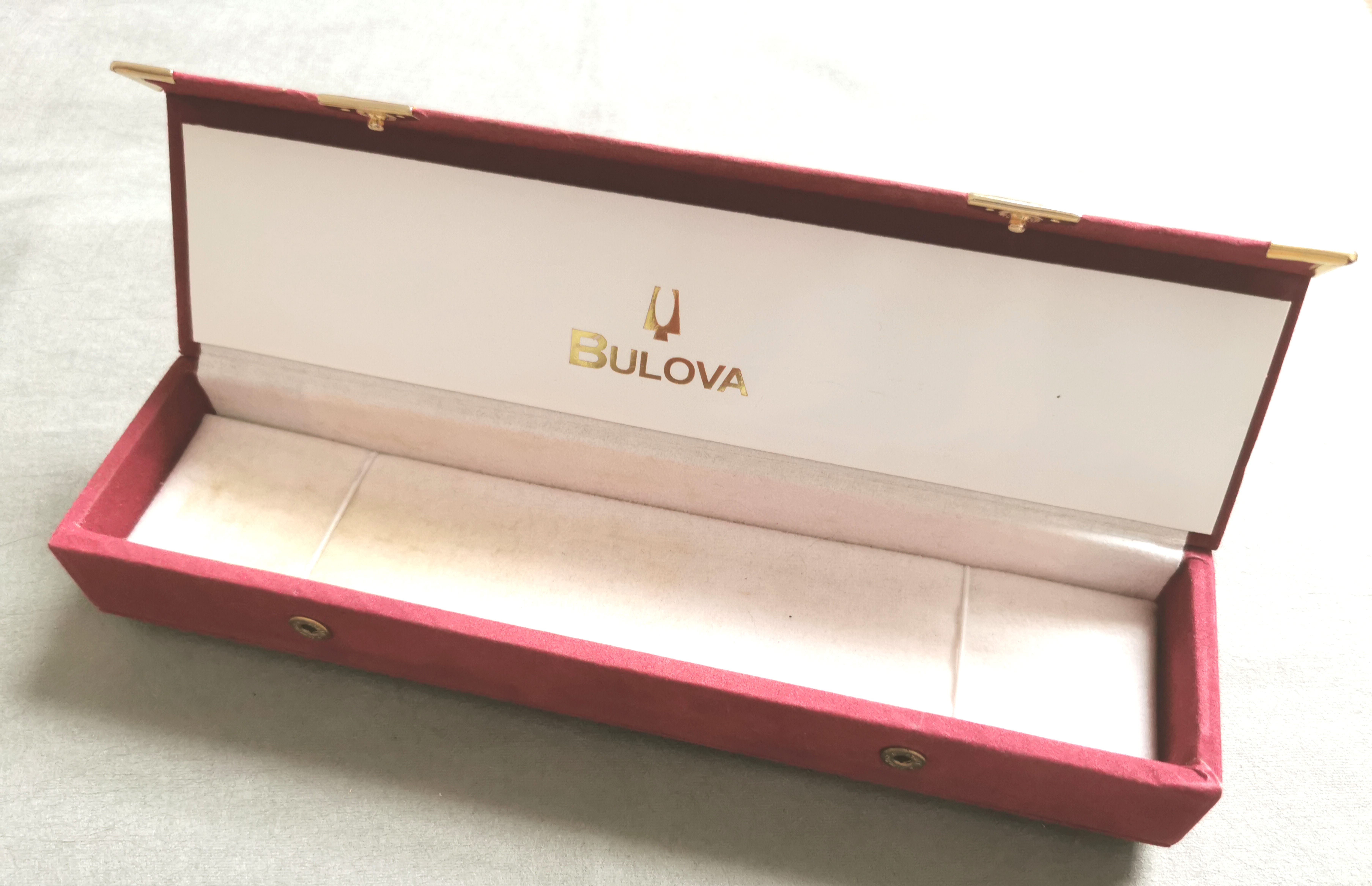 Bulova vintage watch velvet ligth red box for any models in good condition | San Giorgio a Cremano