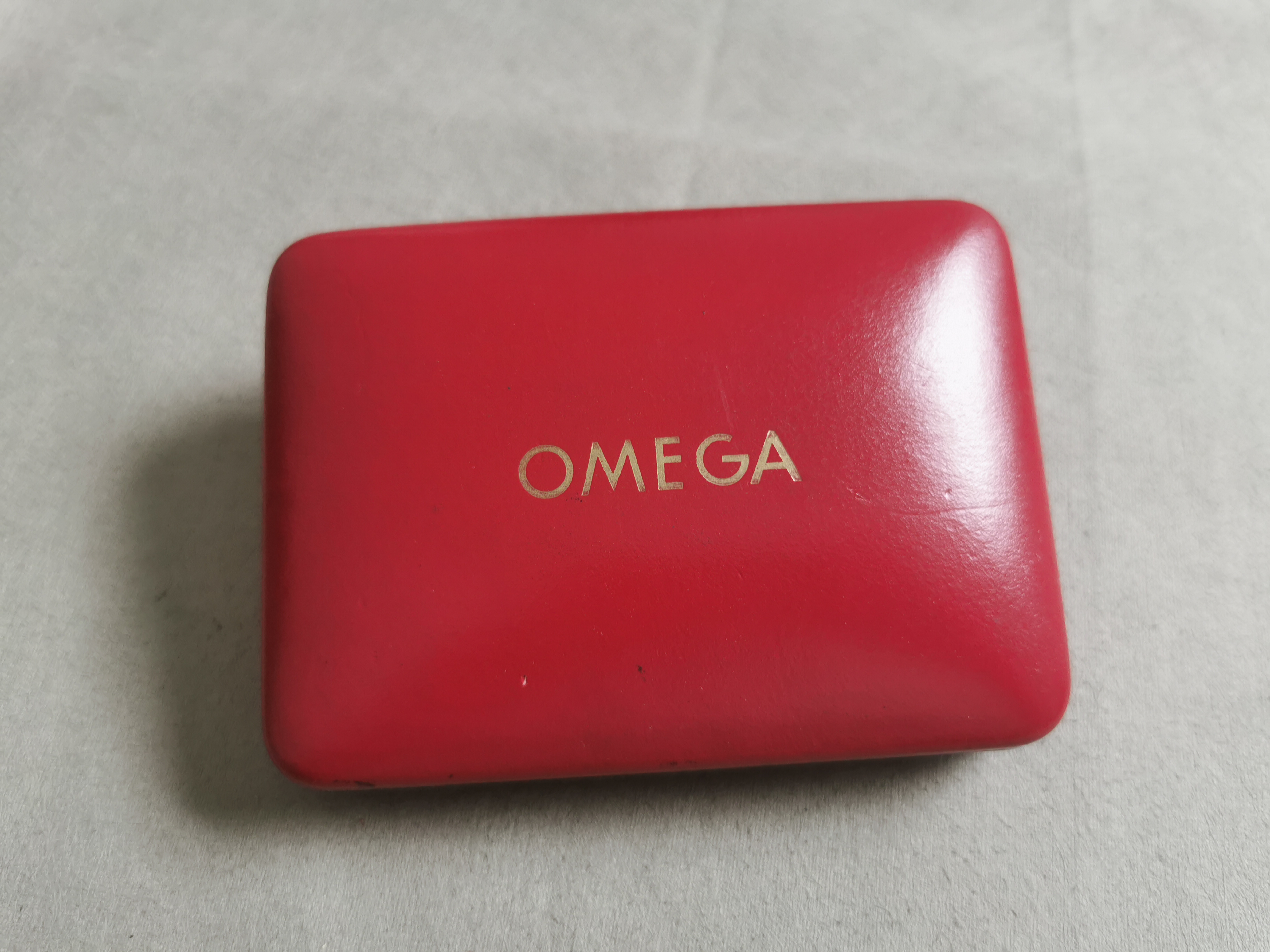 Omega vintage watch box leather red no outer box for man's models very good condition | San Giorgio a Cremano