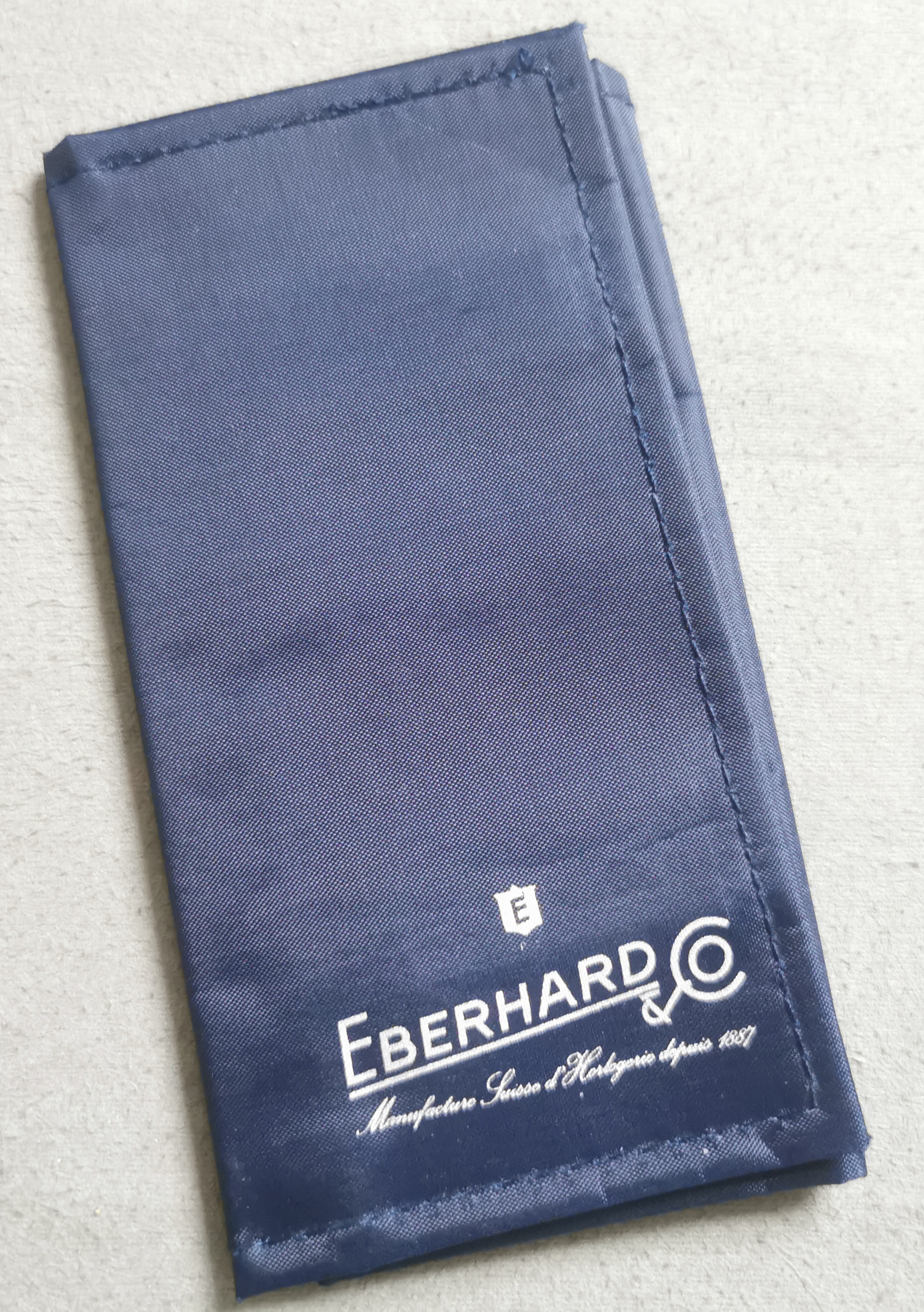 Eberhard & Co. vintage waterproof fabric blu pochette watch box for any models newoldstock condition | San Giorgio a Cremano