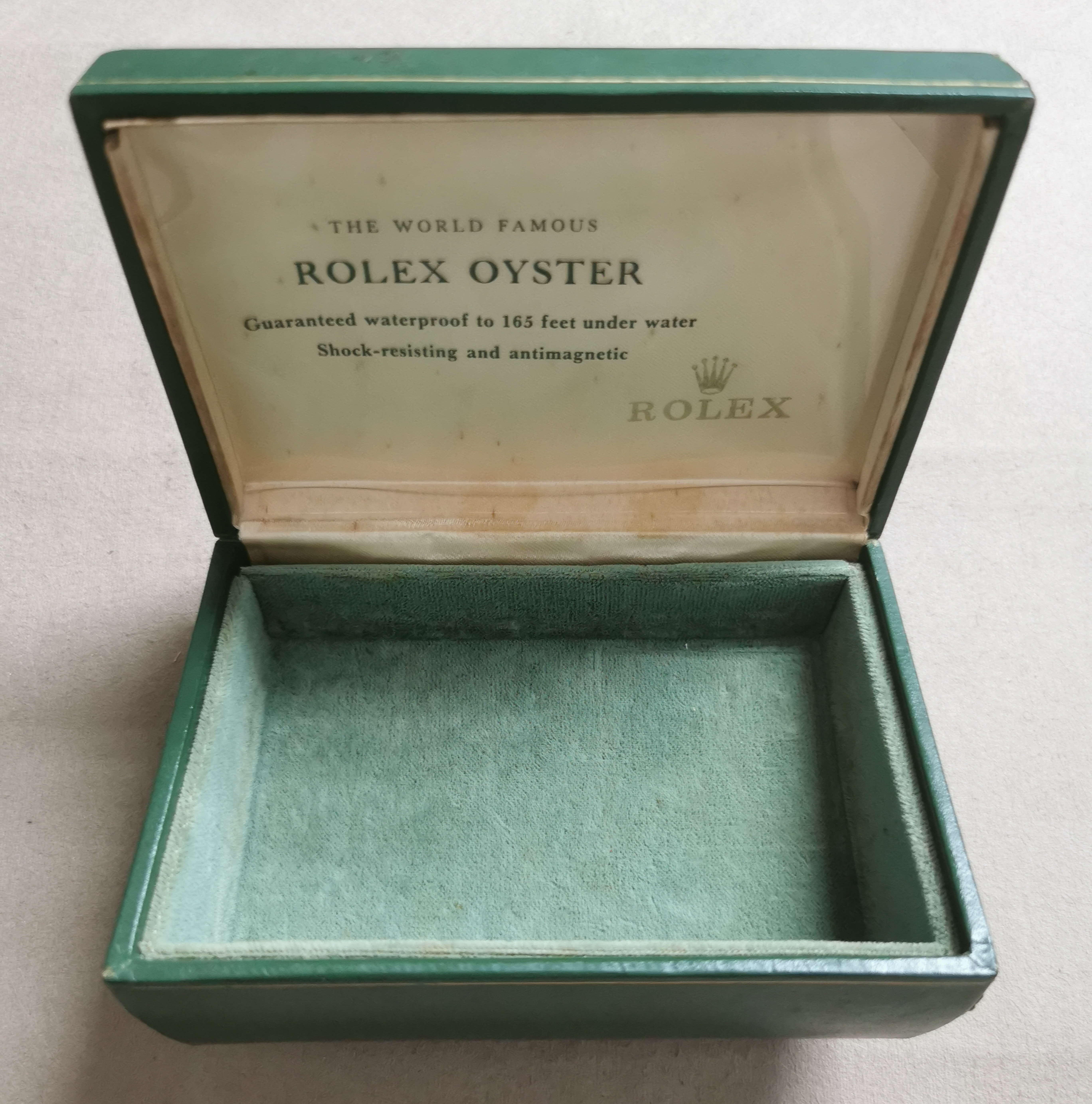 Rolex Very rare asymmetric leather green box " 165 feet " in good condition | San Giorgio a Cremano