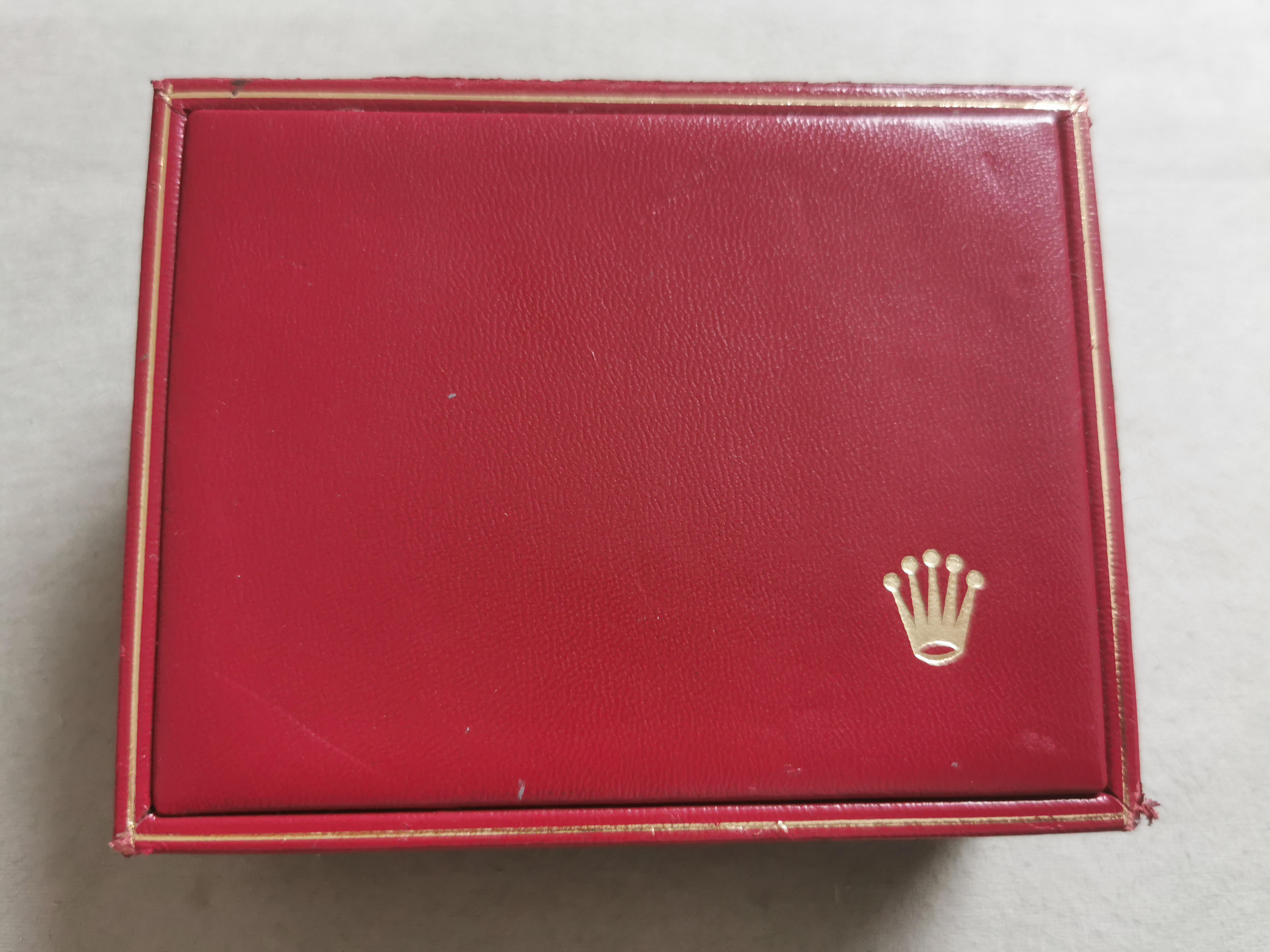 Rolex Vintage leather red box 14.00.02 for any lady models no outer box good condition | San Giorgio a Cremano