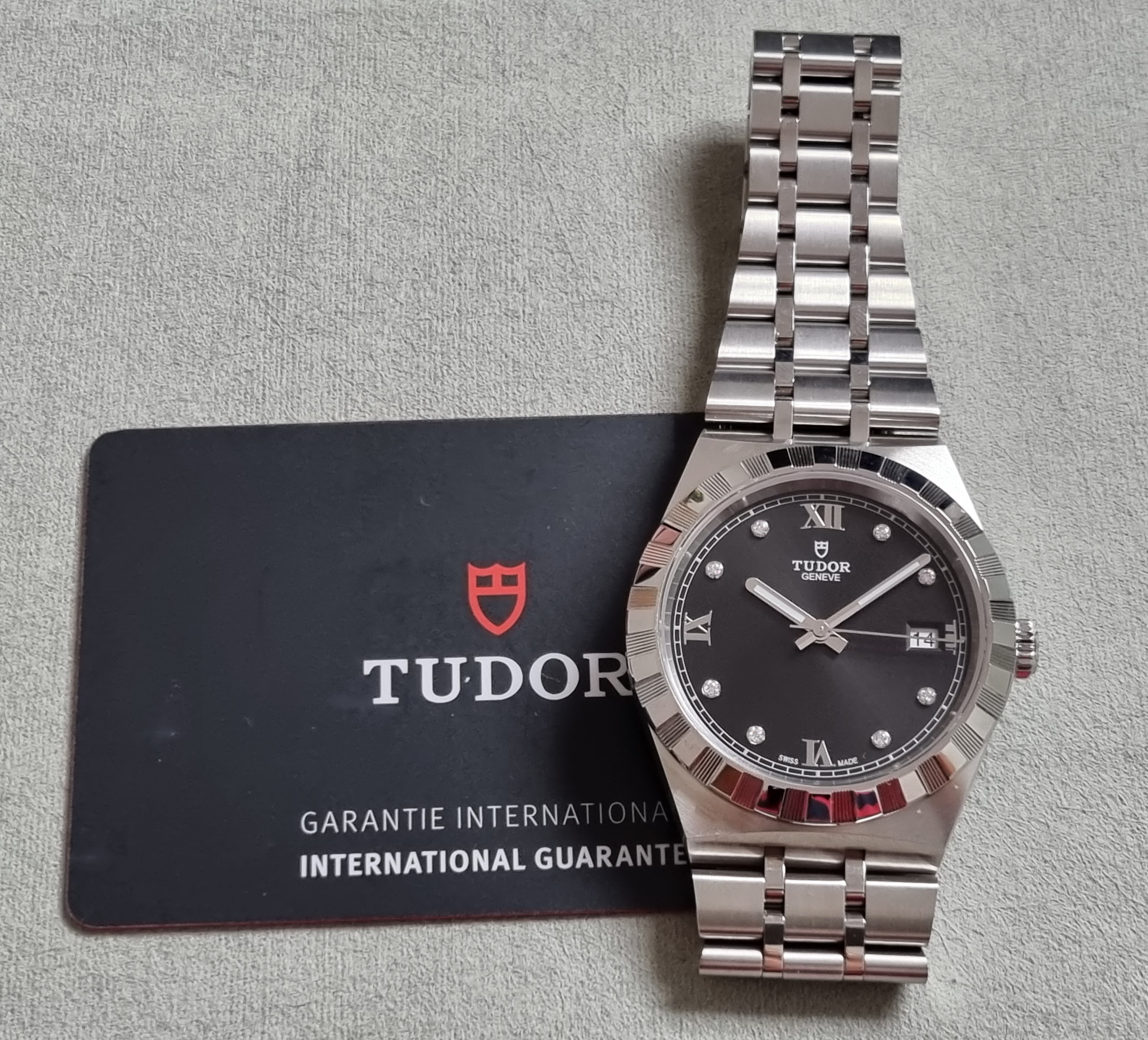 Tudor Royal 28500 Royal 38mm Steel Black Diamond Dial Automatic New Box And Card 02-2023 | San Giorgio a Cremano