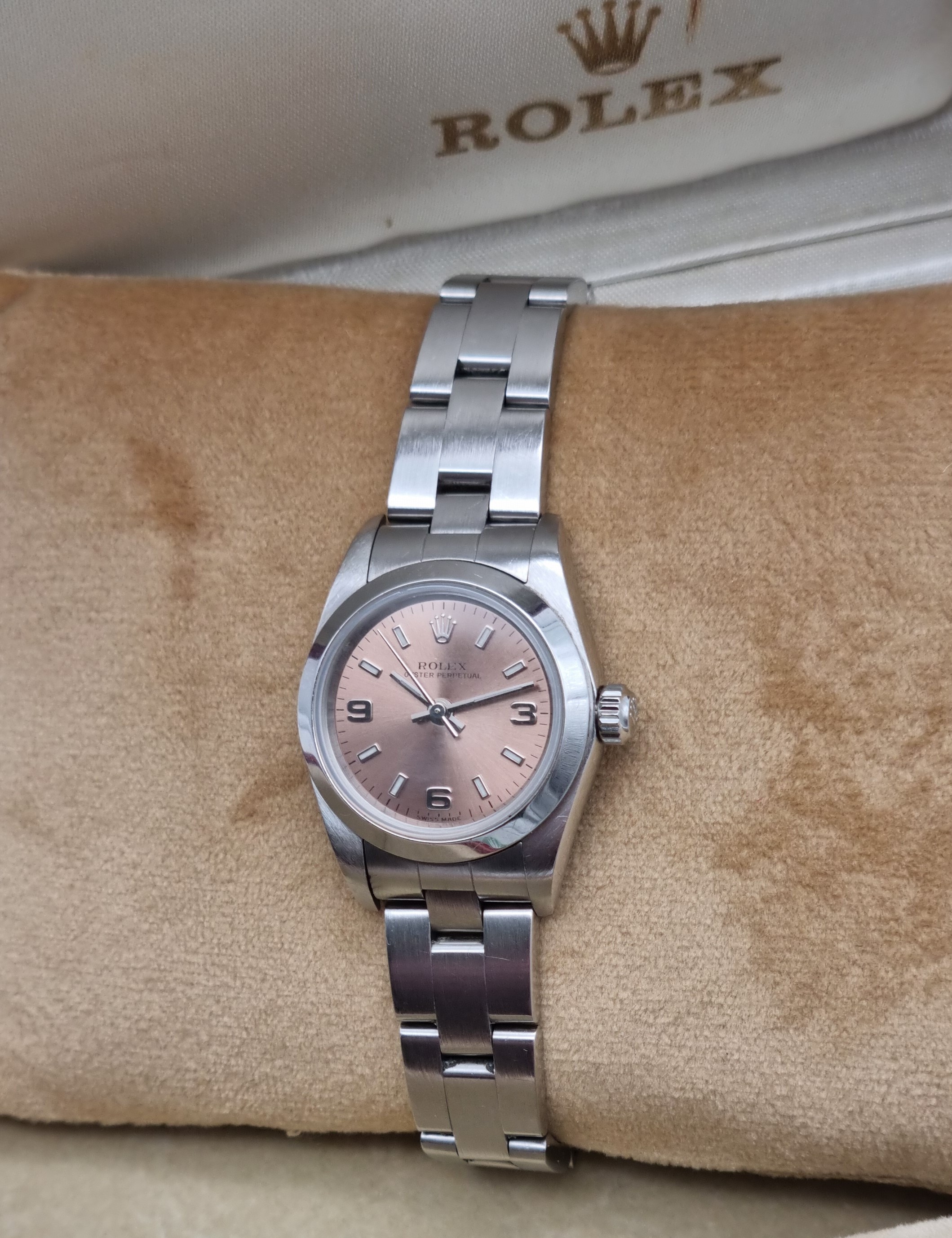 Rolex Oyster Perpetual Lady Oyster Perpetual Lady 24 Rosa Oyster 67180 Pink - Rolex Box And Guarantee 1998 | San Giorgio a Cremano