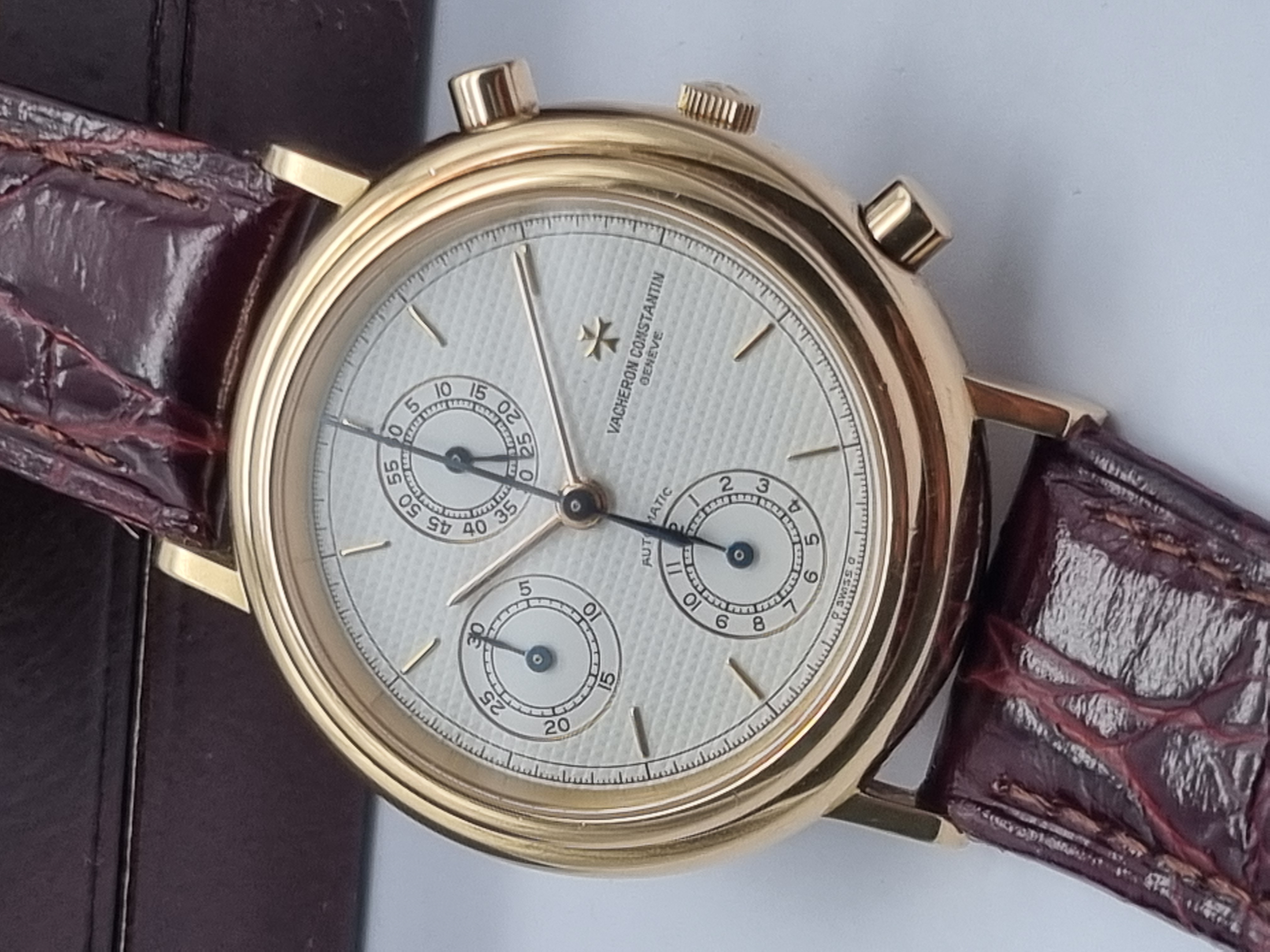 Vacheron Constantin Historiques Les Historiques 47001 Chronograph 18KT Yellow Gold Mm 38 Automatic Caliber 1126 - Box | San Giorgio a Cremano