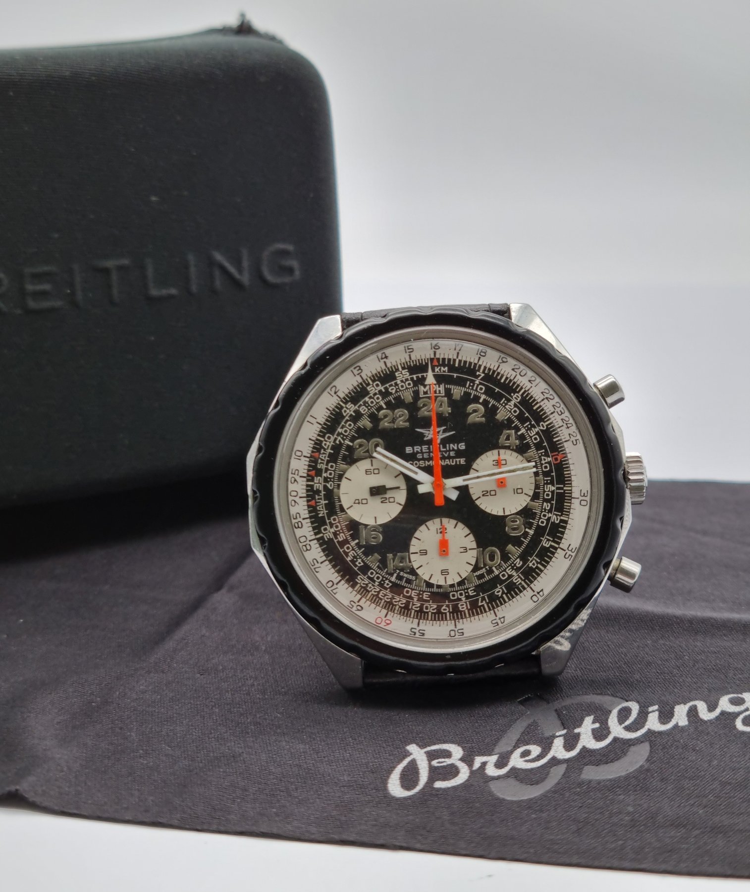 Breitling Navitimer Navitimer Cosmonaute 24 H Steel 48 Mm Black Dial Venus 178 In good Condition - Travel box | San Giorgio a Cremano