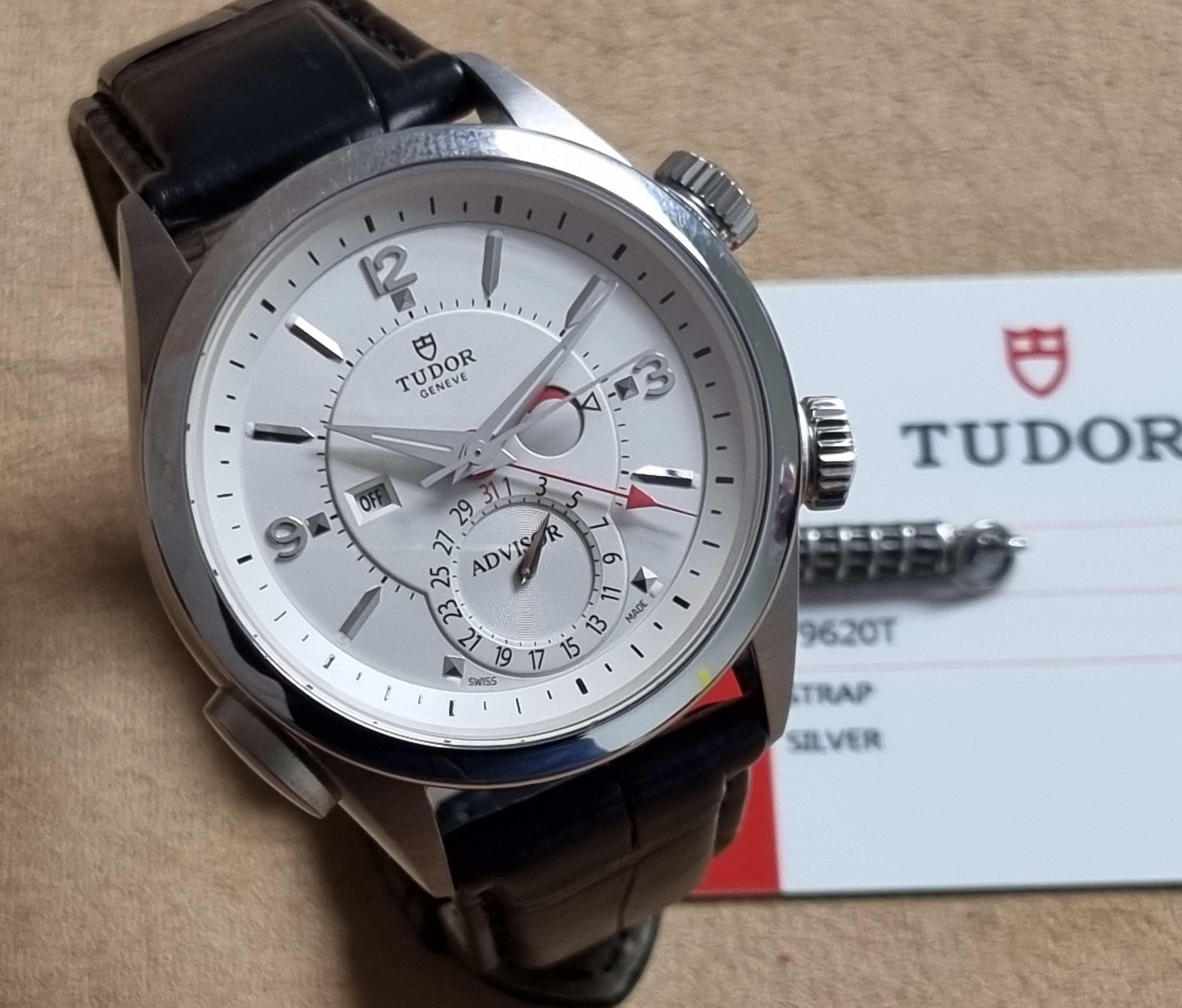 Tudor Heritage Advisor Heritage Advisor 79620T Stainless Steel 42 Mm Silver Dial Automatic Warranty Card 2021 Nos | San Giorgio a Cremano