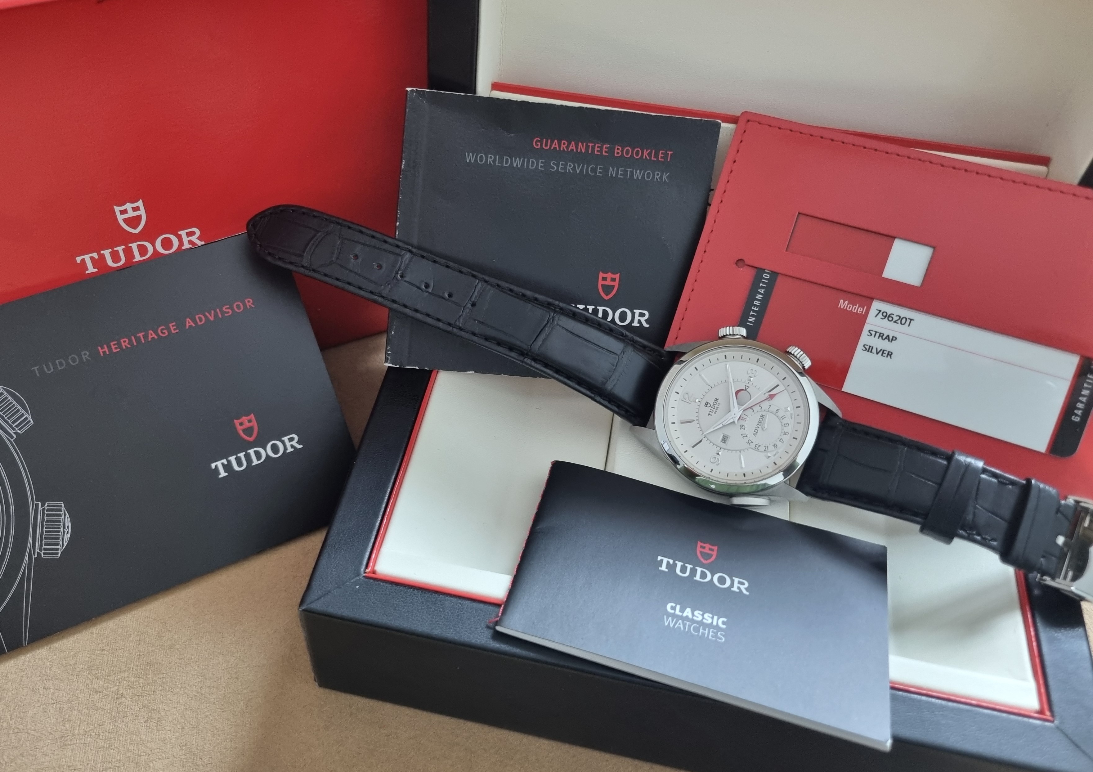 Tudor Heritage Advisor Heritage Advisor 79620T Stainless Steel 42 Mm Silver Dial Automatic Full Set 2021 Nos | San Giorgio a Cremano