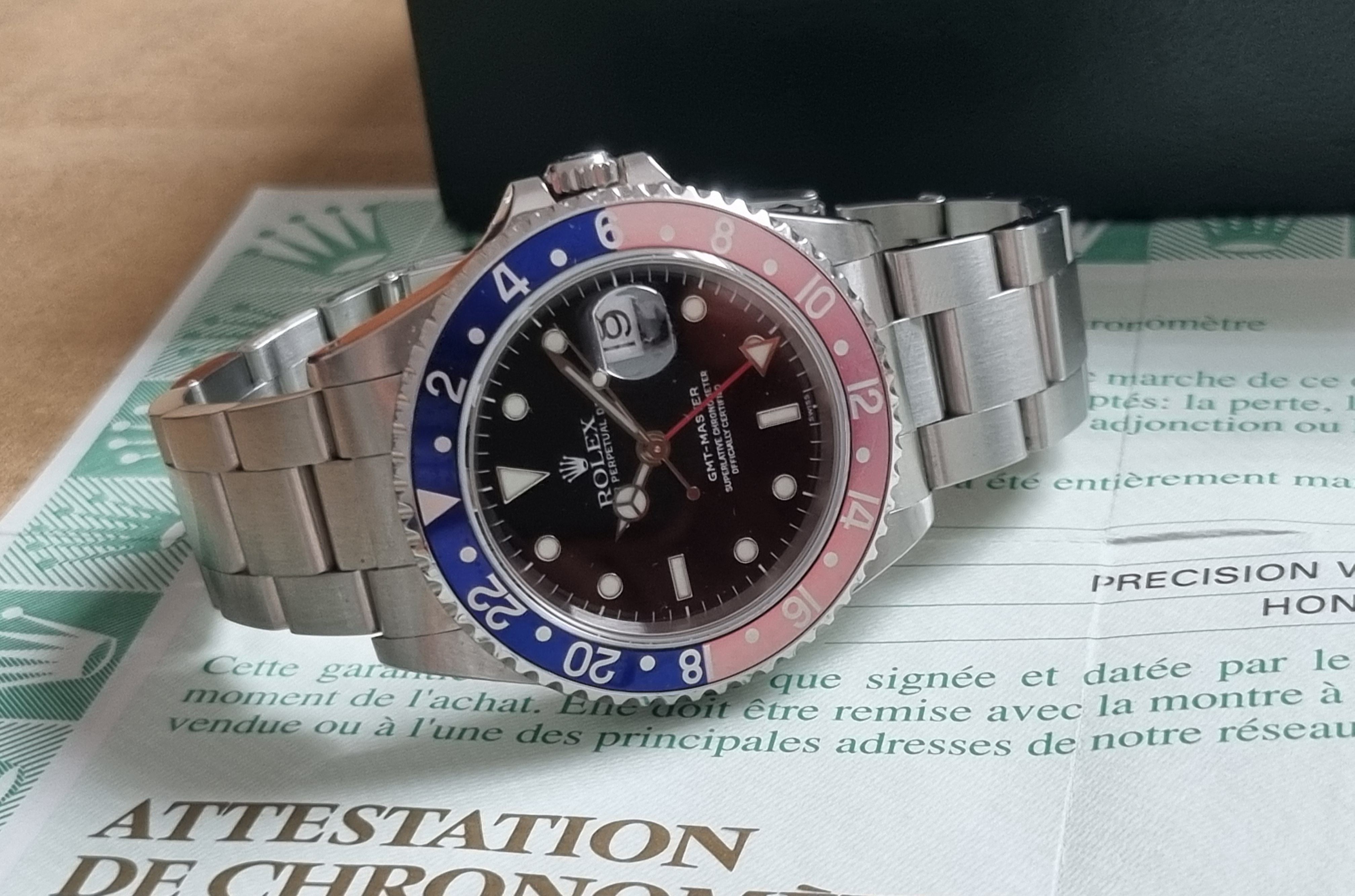 Rolex GMT-Master GMT-Master 16700 Swiss-Only-Dial Pepsi Turned Bezel Very Good Box And Paper 1999 | San Giorgio a Cremano