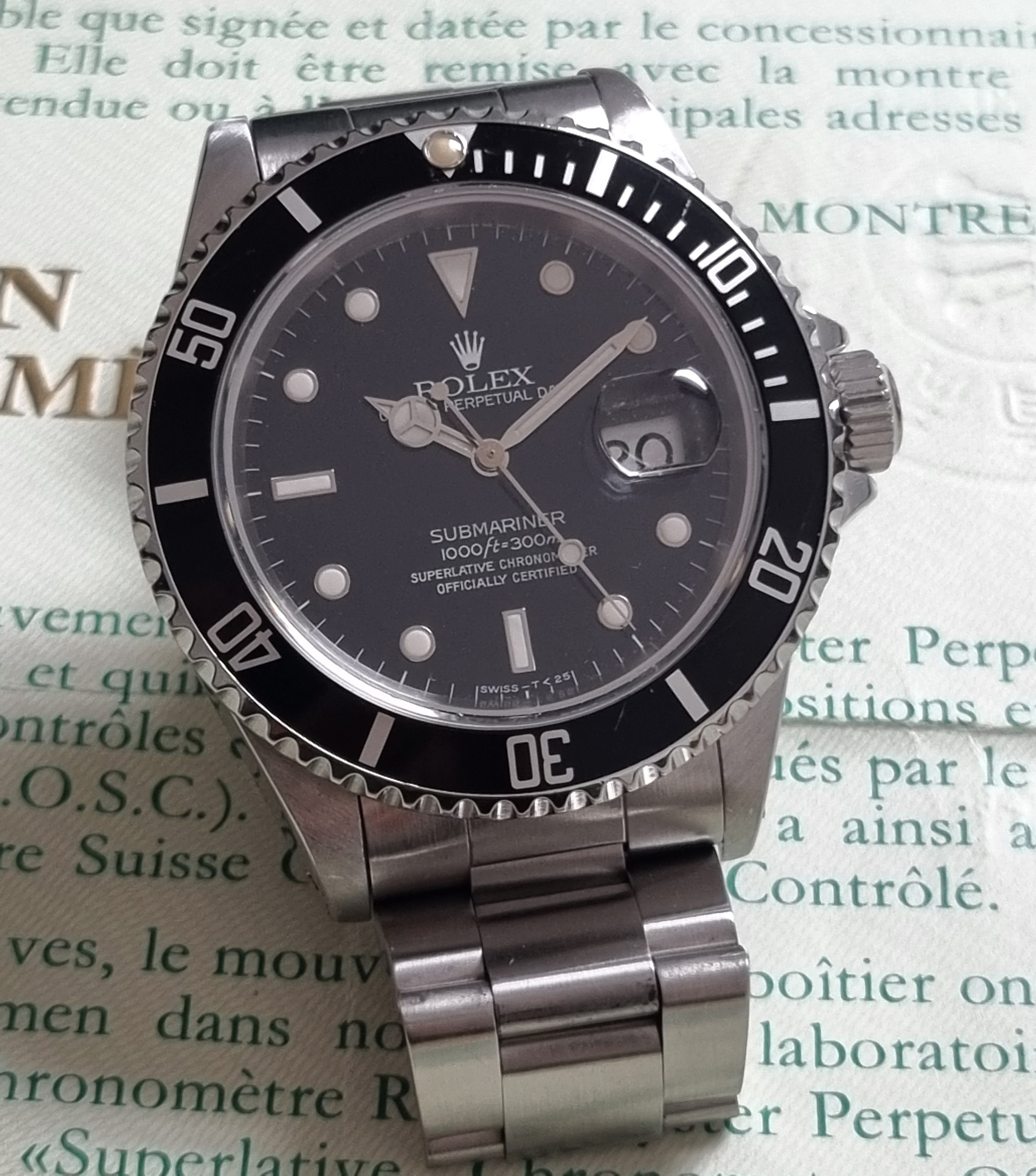 Rolex Submariner Submariner Date 16610 L-Serial Steel 40 Mm Oyster Bracelet Box And Paper 1989 | San Giorgio a Cremano