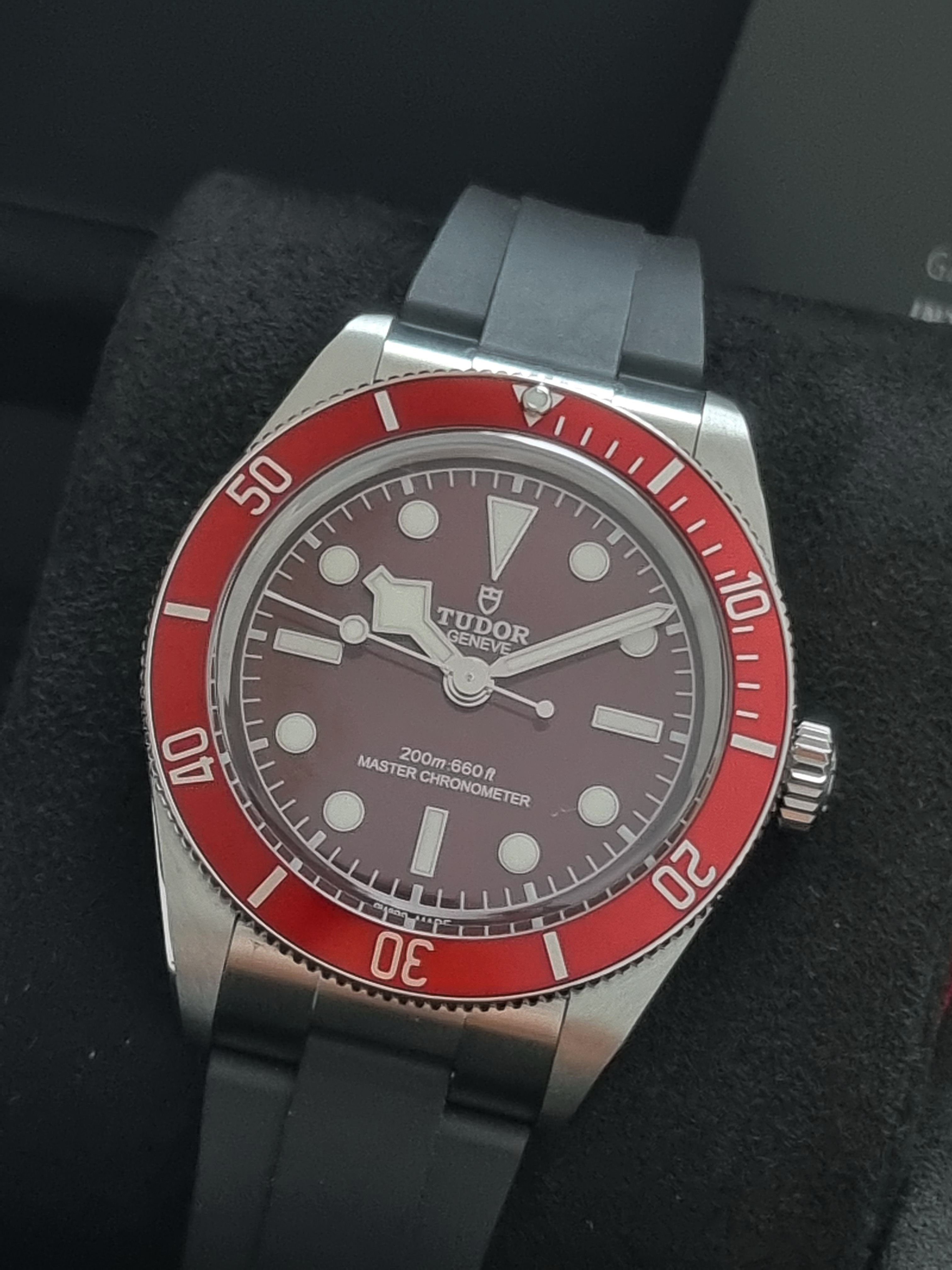 Tudor Heritage Black Bay Black Bay 58 - Red dial and bezel - New 11-2025 - Rubber Black - Full set | San Giorgio a Cremano