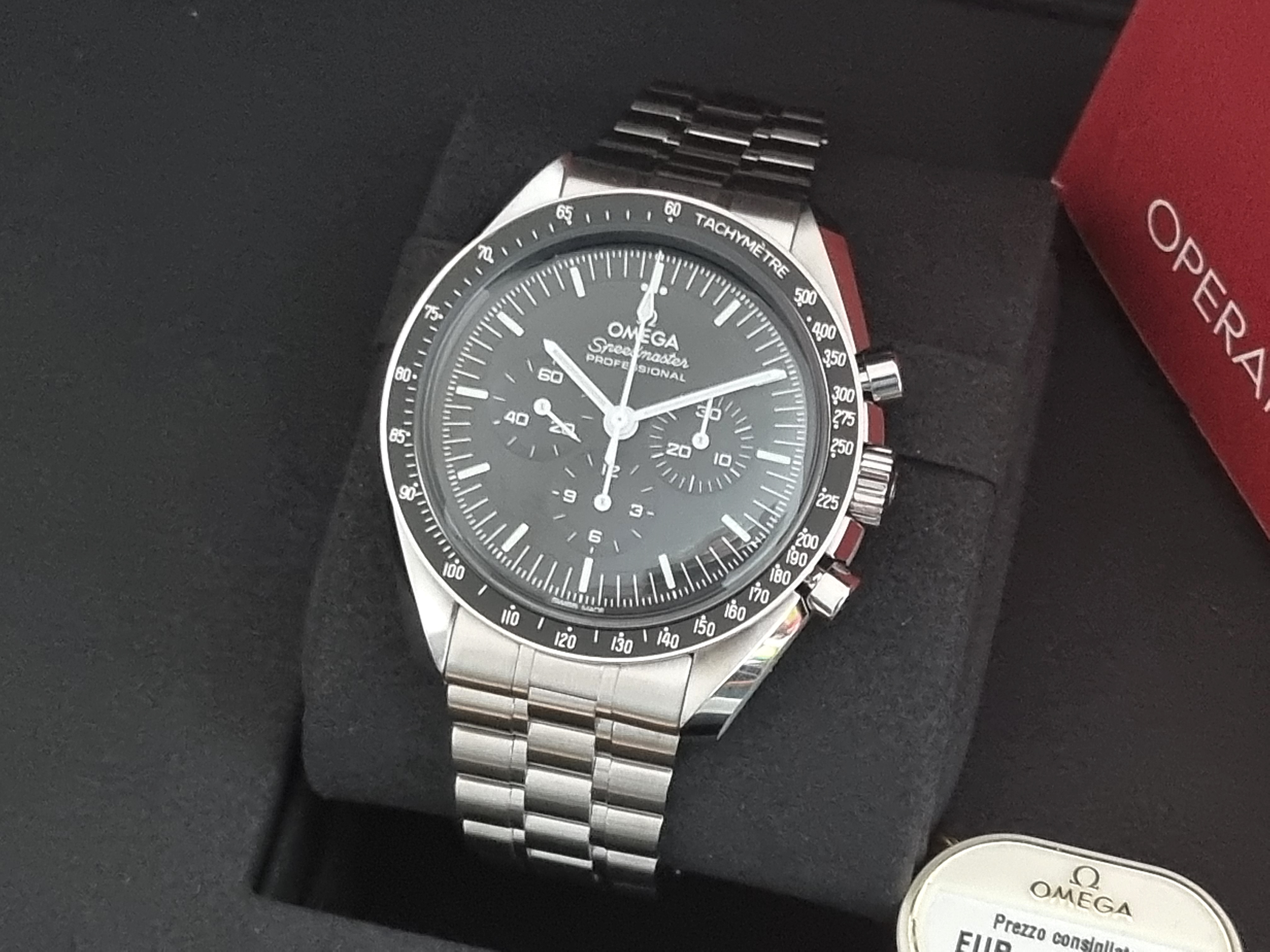 Omega Speedmaster Speedmaster Professional Moonwatch 31030425001001 Caliber 3861 New Full Set 08-2025