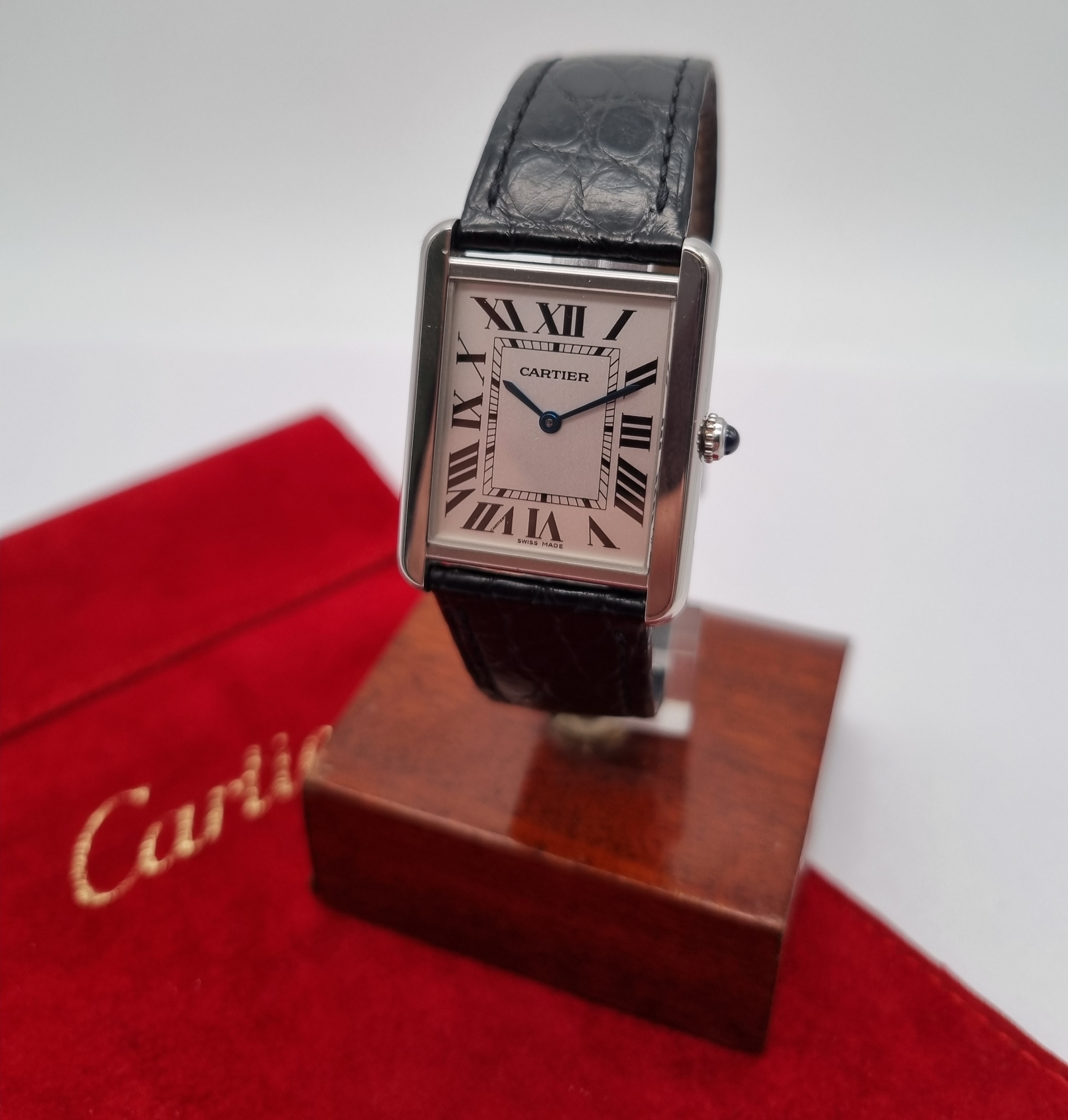 Cartier Tank Solo ank Solo 2715 Tank Solo Silver Dial Steel 27mm Quartz Unisex Watch On Leather And Deplo Steel | San Giorgio a Cremano