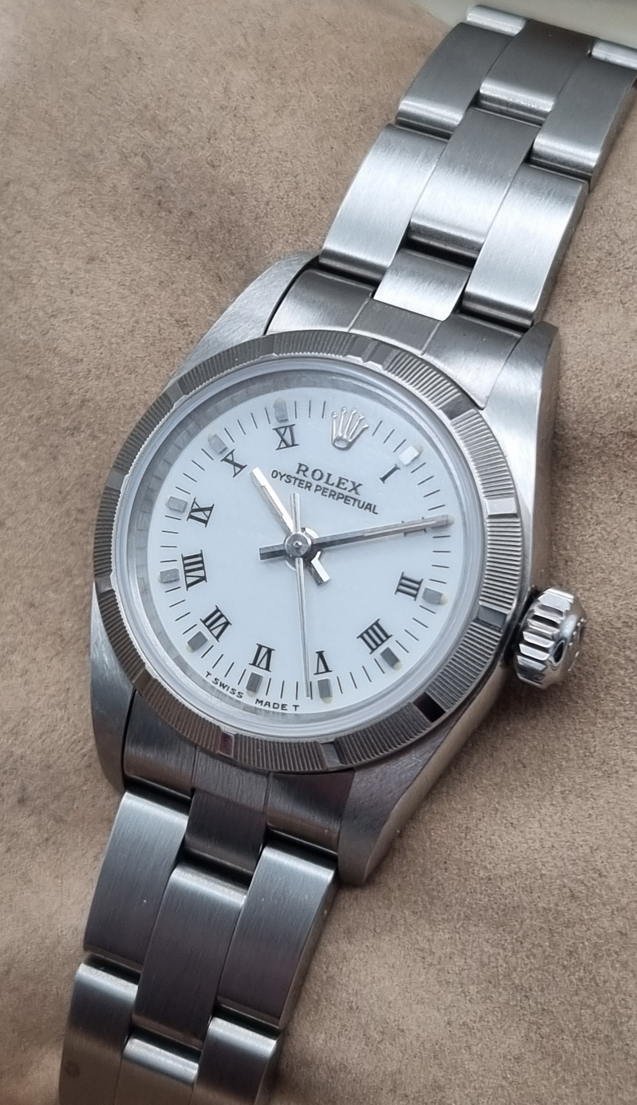 Rolex Oyster Perpetual 67230 Oyster Perpetual 26 Like New Steel White Dial Oyster Bracelet Box And Warranty 1998