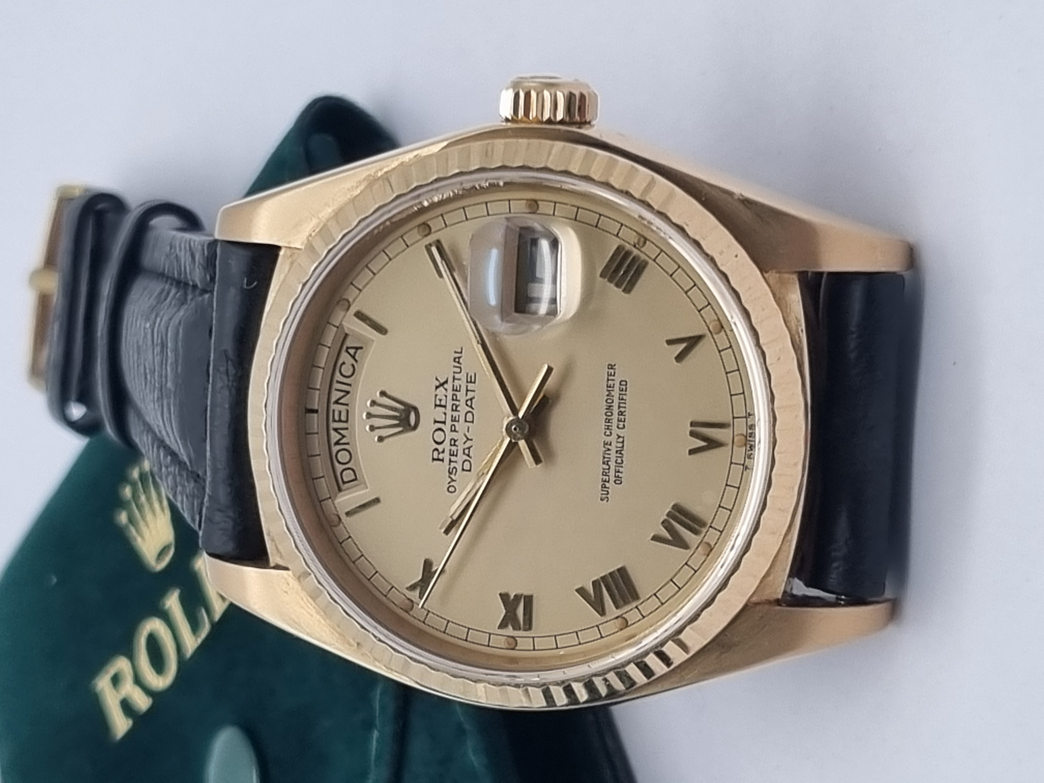 Rolex Day-Date / President 18038 Day-Date 36 From 1981 Italia day Golden Roman Dial On Leather Gold Plated Buckle | San Giorgio a Cremano