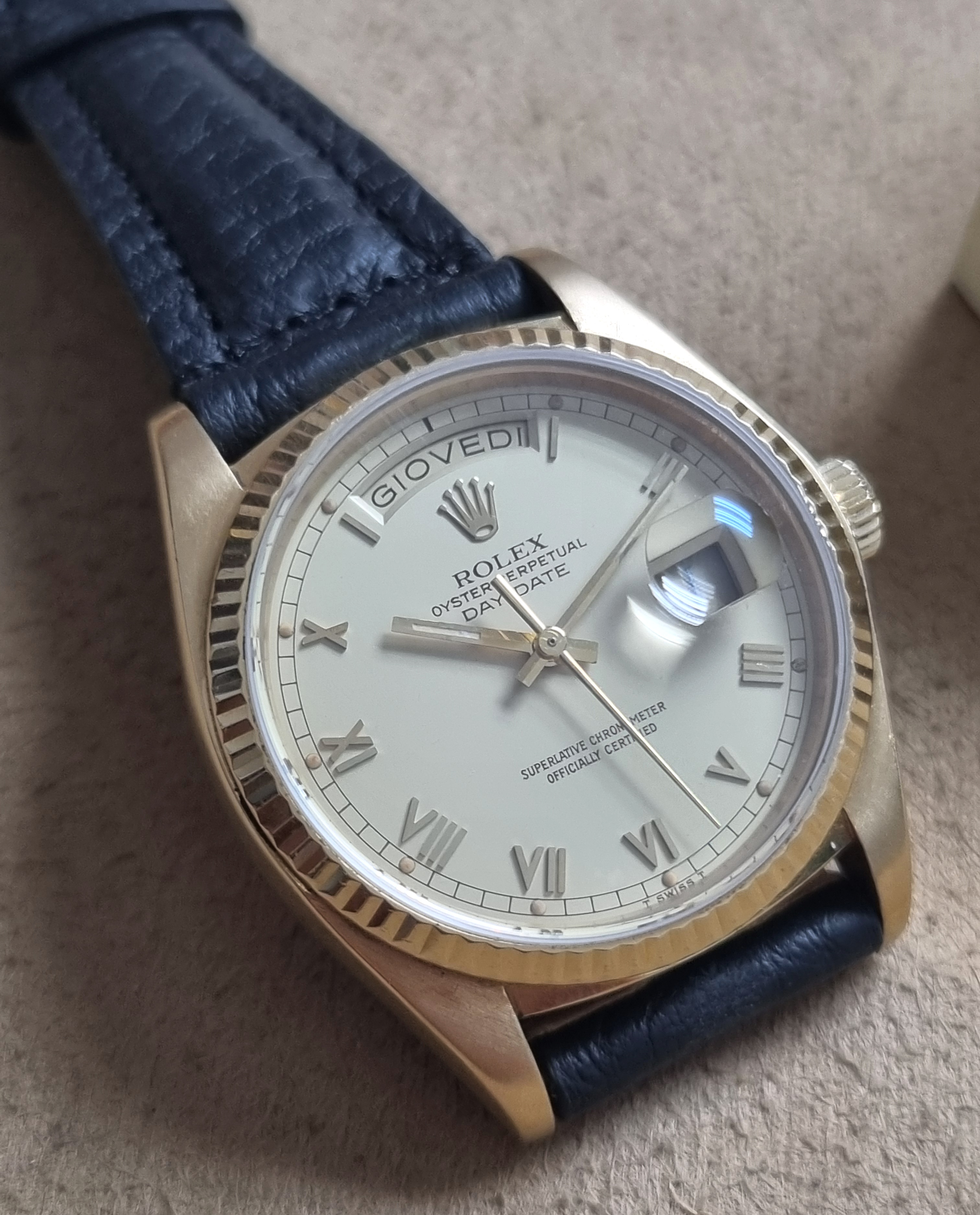 Rolex Day-Date / President 18038 Day-Date 36 From 1981 Italia day Golden Roman Dial On Leather Gold Plated Buckle | San Giorgio a Cremano