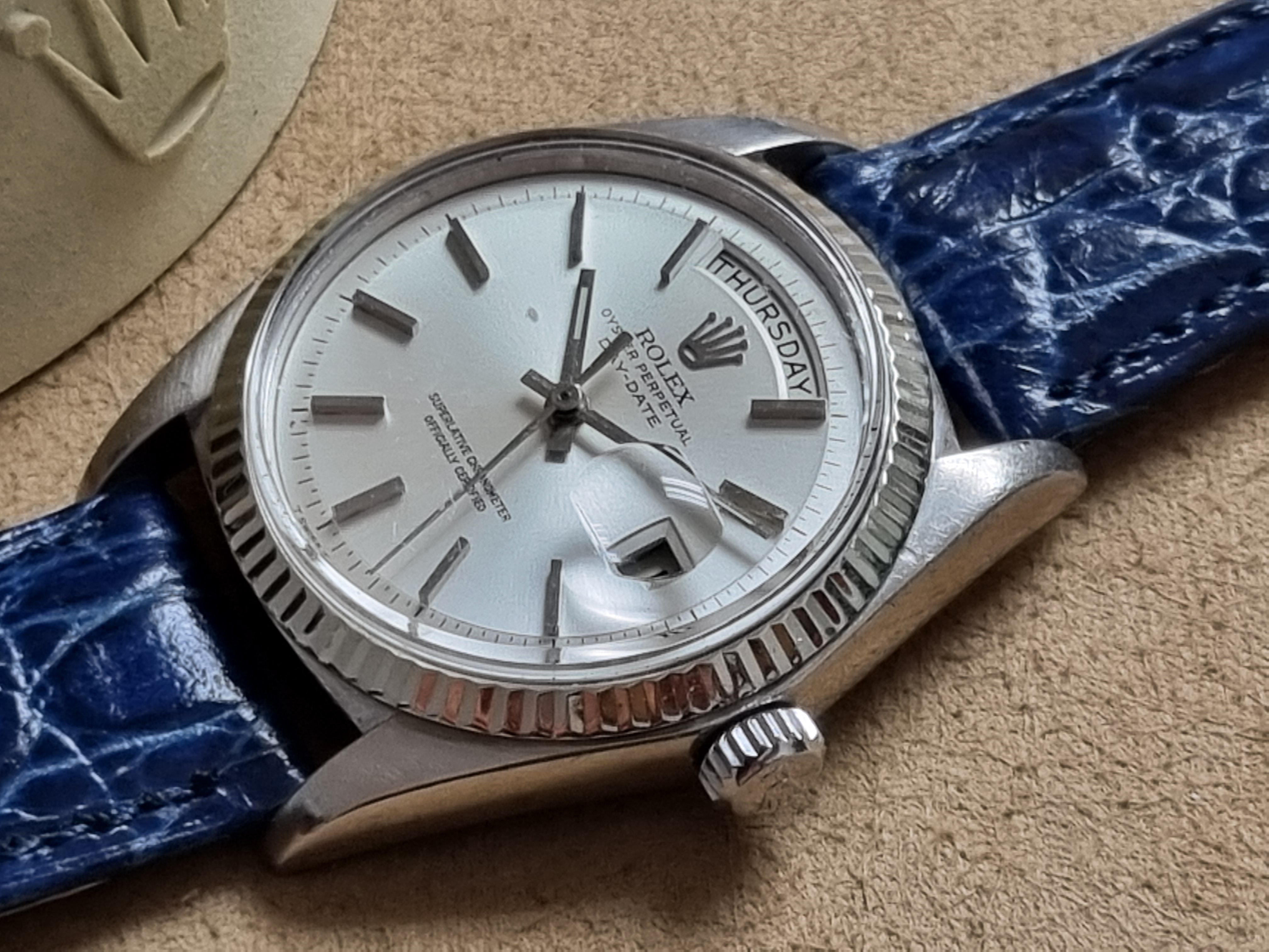 Rolex Day-Date / President Day-Date 36 Vintage 18k White Gold 1803 Silver Dial 1556 Caliber On Leather Year 1974 | San Giorgio a Cremano