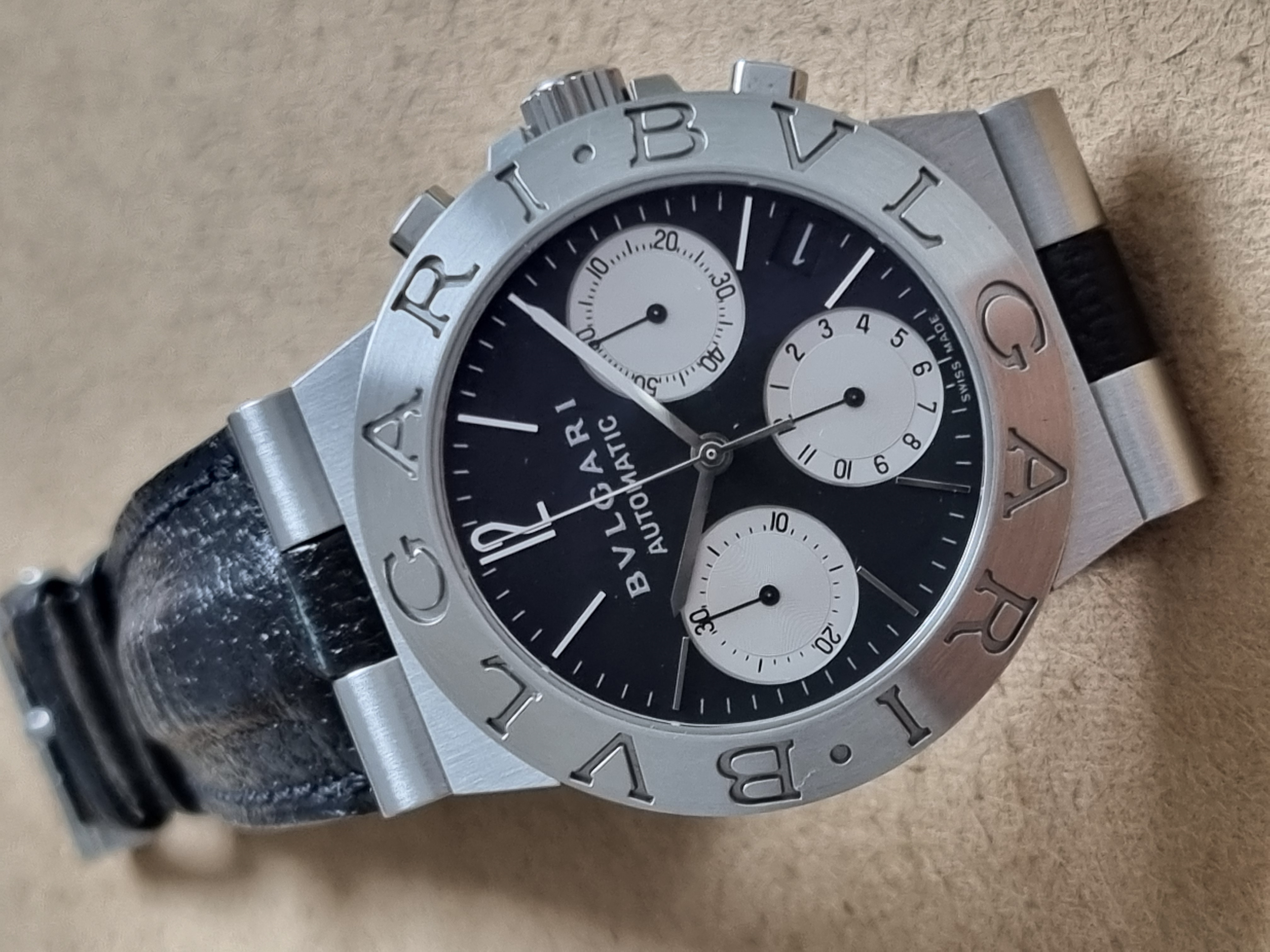 Bulgari Diagono  Diagono CH35S chonograph steel 35 mm automatic black dial on leather good condition | San Giorgio a Cremano