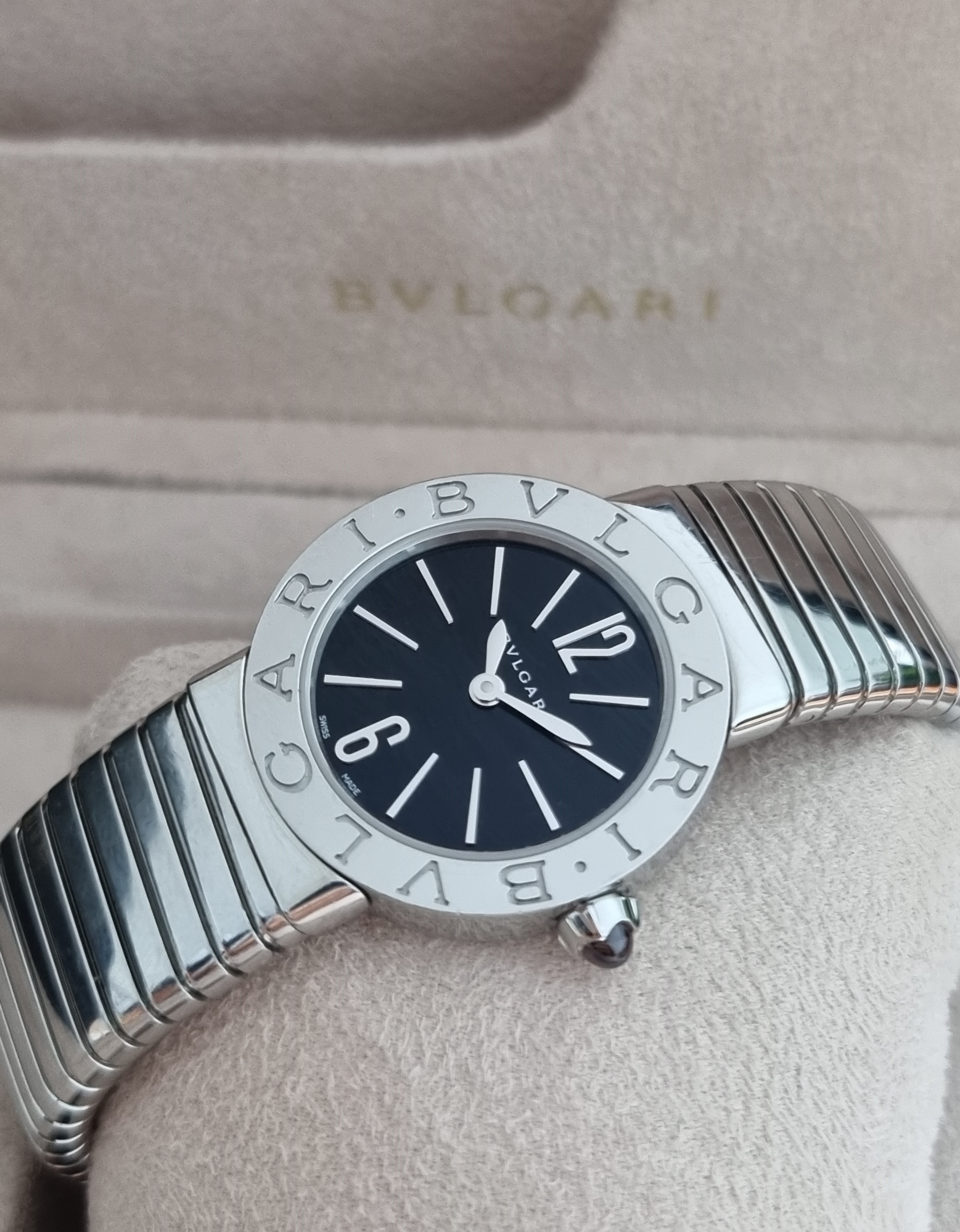 Bulgari Tubogas BBL262TS Black Dial Swiss Quartz 26 Mm On Flexible Bracelet Good With Box | San Giorgio a Cremano