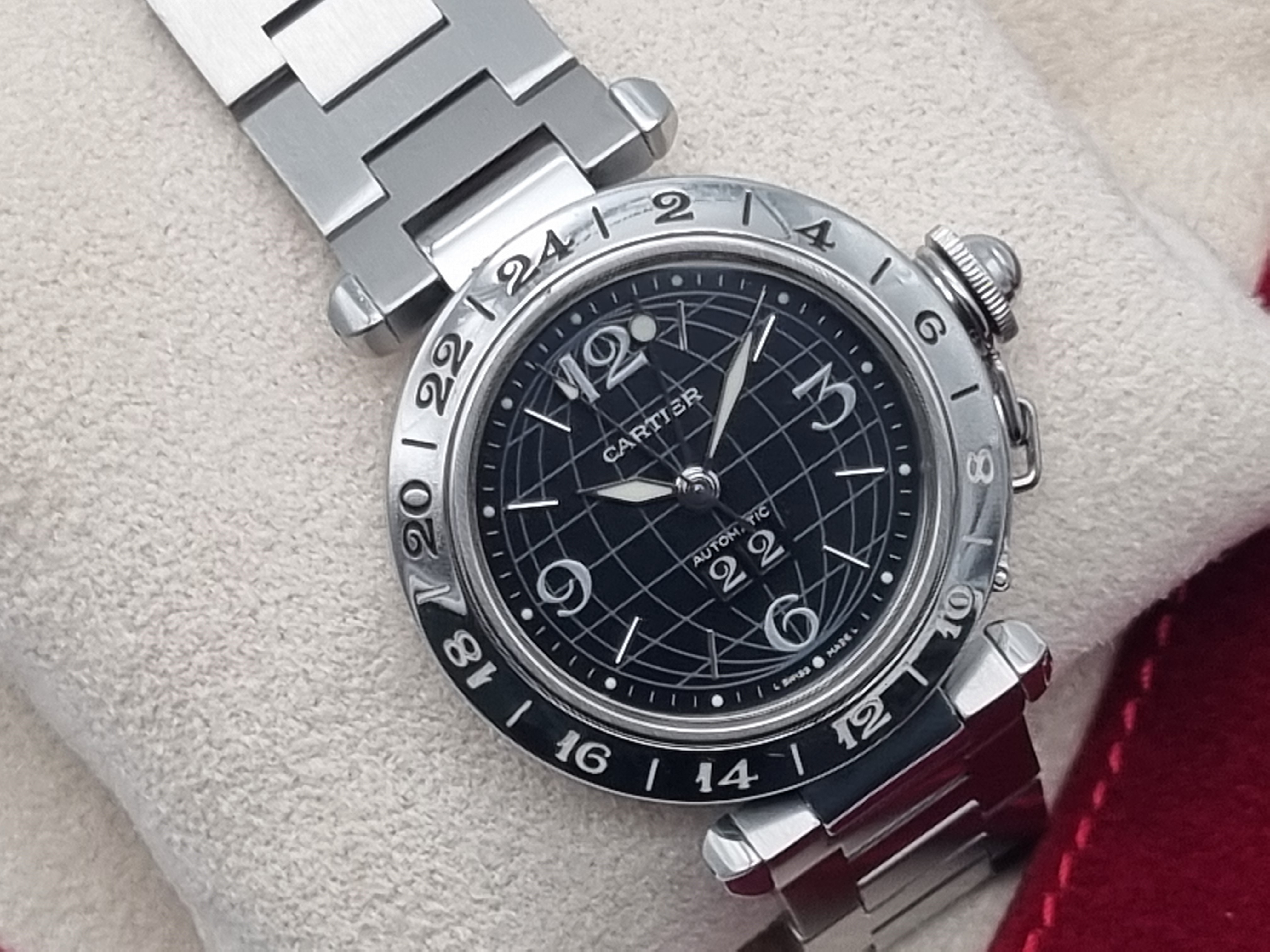 Cartier Pasha C Pasha C Mm 35 Gmt Black Dial Big Date L-Swiss-L Automatic On Steel Bracelet - Pochette | San Giorgio a Cremano